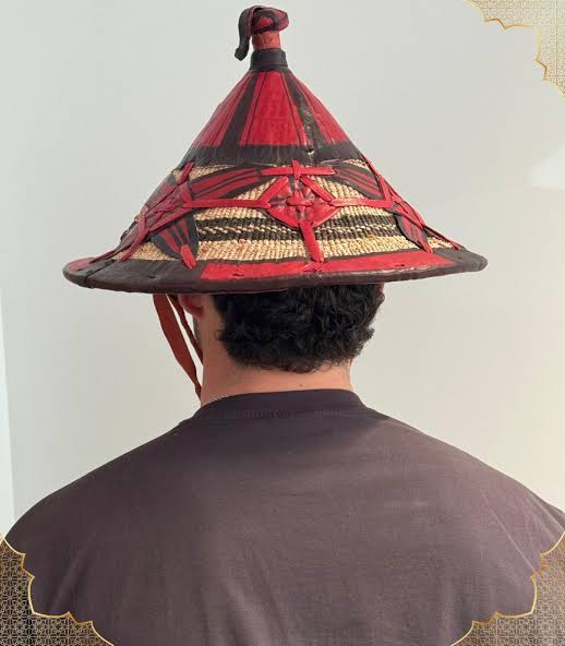 Chapeaux