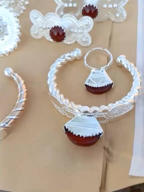 Silver jewellery